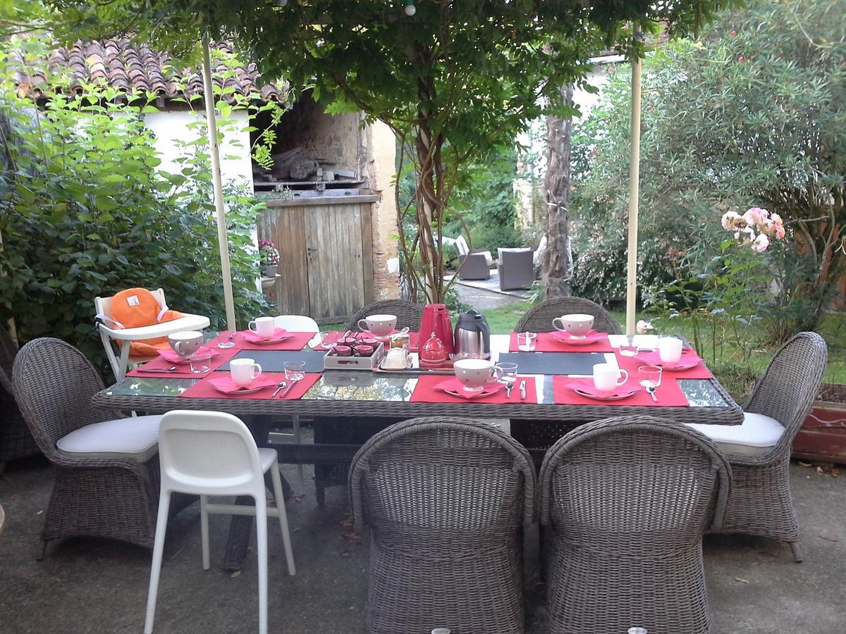 Maison D'Hotes Brameloup Jardin Ovale Coudures Luaran gambar